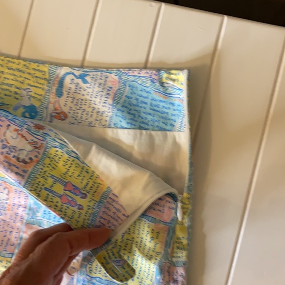 Lilly Pulitzer sz 4 skort “written in the stars” - Picture 3 of 10